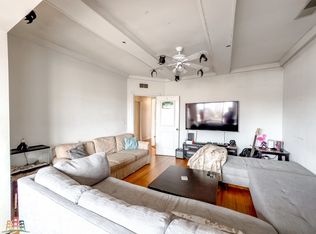 6719 N Sheridan Rd APT 3N, Chicago, IL 60626