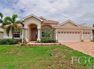 24950 Divot Dr, Bonita Springs, FL 34135