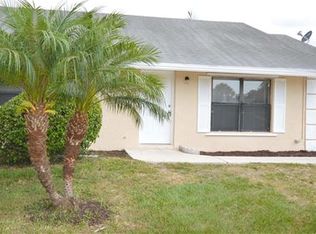 5869 Aurora Ct, Lake Worth, FL 33463