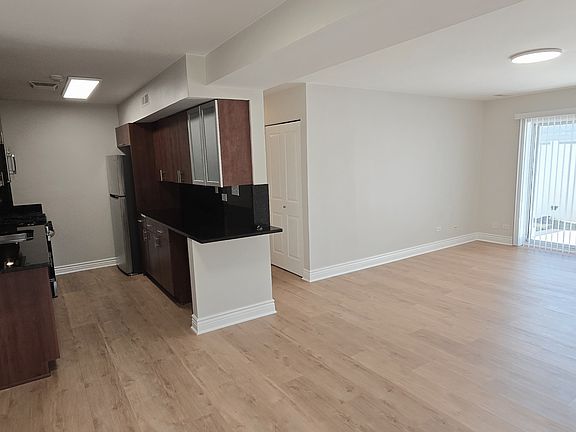 3rd image of 508 N Cass Ave APT 109