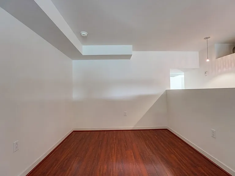 889 Date St #338 — Photo 10