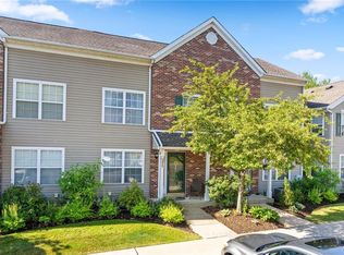 5422 Simpson Cir, Doylestown, PA 18902