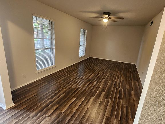 4th image of 153 Amistad Blvd