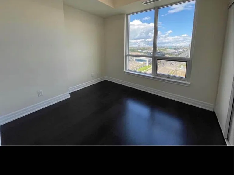 9085 Jane St #1410 — Photo 13