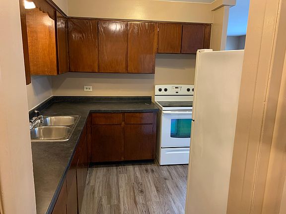 2nd image of 1248 S 51st Ct #203