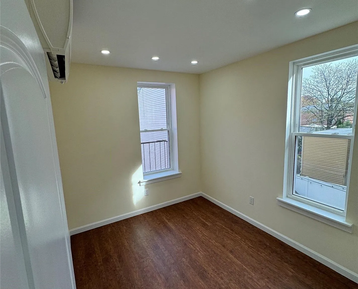 3 bed, 2.0 bath, $3,300 — Photo 3