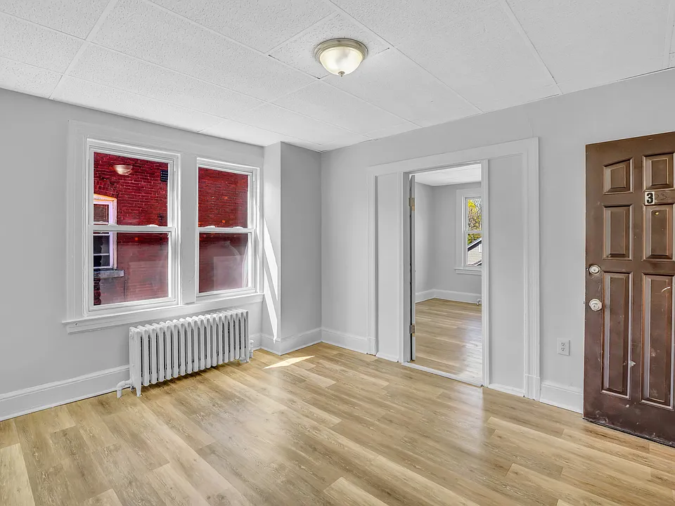 22 Harper St #3