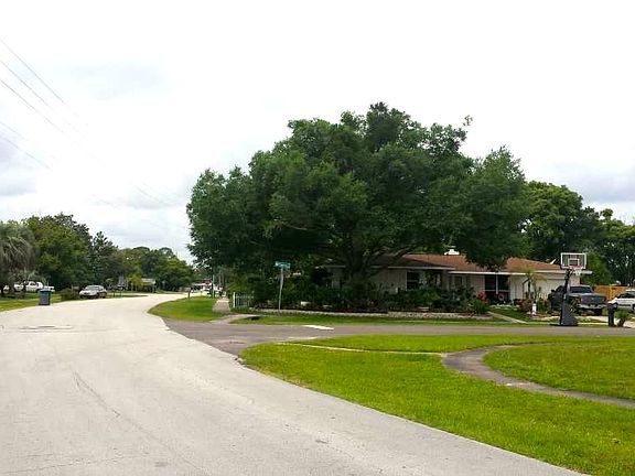 2nd image of 1591 N Page Dr