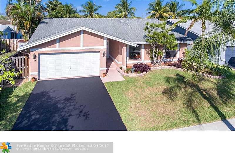 1st image of 4351 NW 103rd Ave