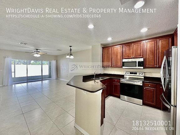 4th image of 20464 Needletree Dr