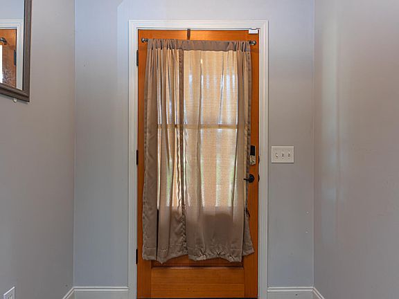 5th image of 163 Notting Hill Pl