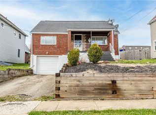 405 Elwyn Ave, Springdale, PA