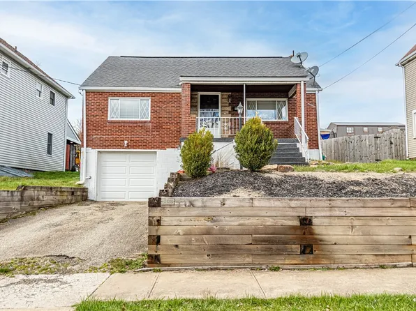 405 Elwyn Ave, Springdale, PA 15144