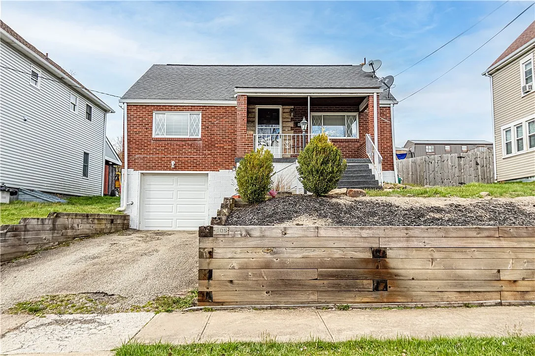 405 Elwyn Ave photo 1