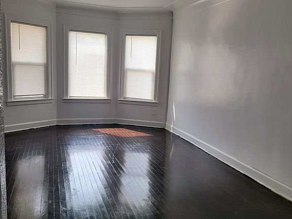5th image of 3973 High St