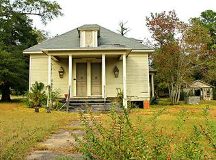 860 College St, Jasper, TX 75951