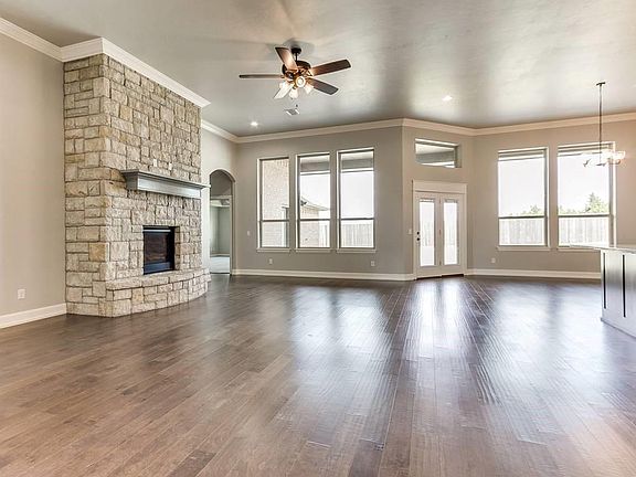 5th image of 1624 Thornbrooke Blvd