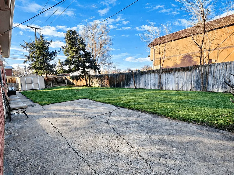 1301 Ammons St — Photo 12