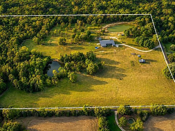4th image of 1132 County Road 4470