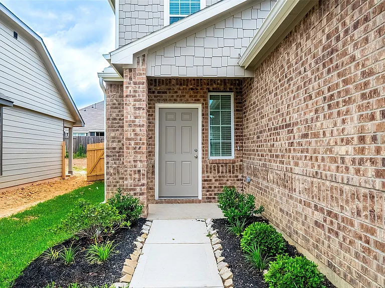 3707 Cub Dr — Photo 3