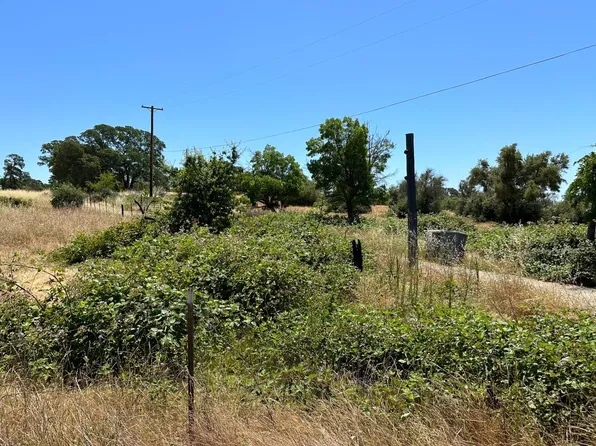 La Porte Rd, Bangor, CA 95914