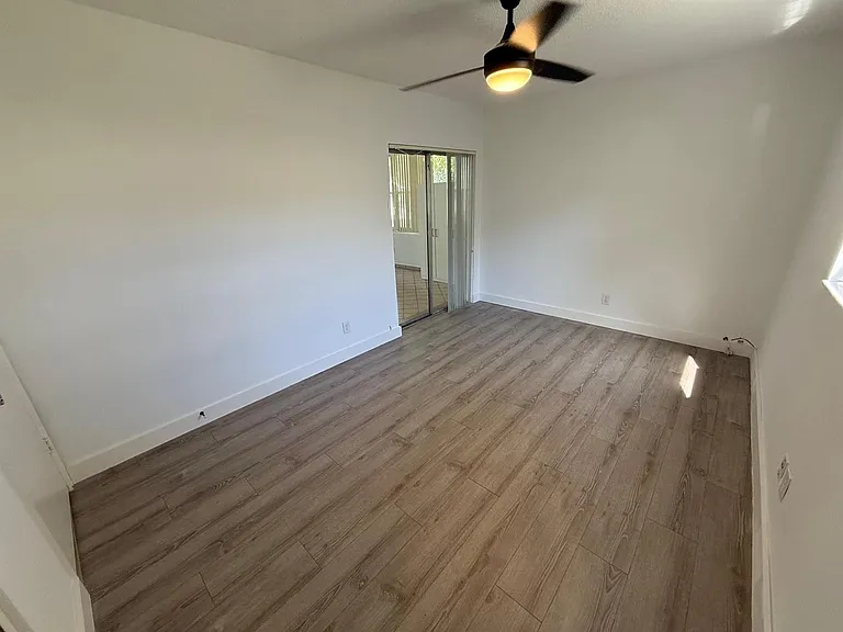 6805 NW 75th Dr — Photo 20