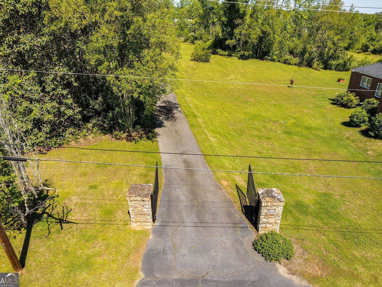 325 Newnan St, Franklin, GA 30217 MLS 10333067 Zillow