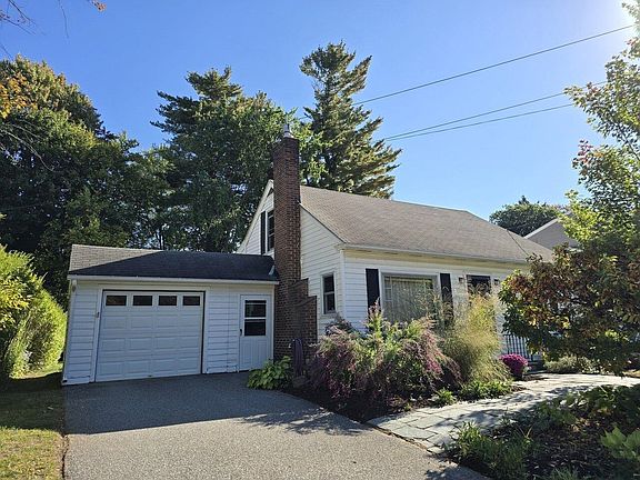 2nd image of 183 Saratoga Avenue