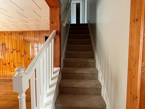 4th image of 3544 6th Street Dr NW