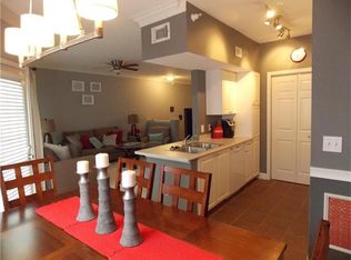 11617 Tomahawk Creek Pkwy APT I, Leawood, KS 66211
