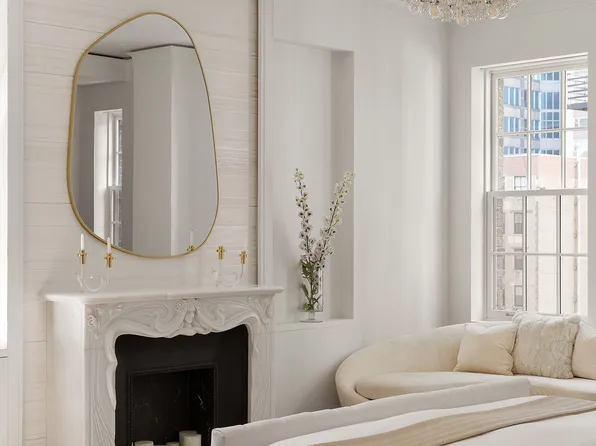 535 Park Avenue image 8 of 20