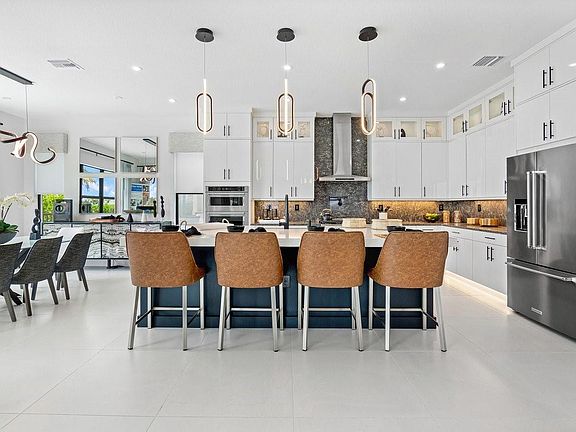 5th image of 12660 SOLANA BAY Circle
