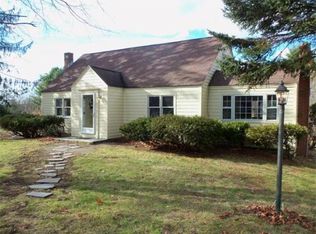 12 Orchard Dr, Acton, MA 01720