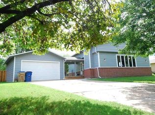642 N Dunsworth Ave, Wichita, KS 67212