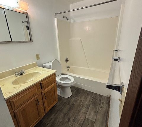 2nd image of 25 Convis St APT 31