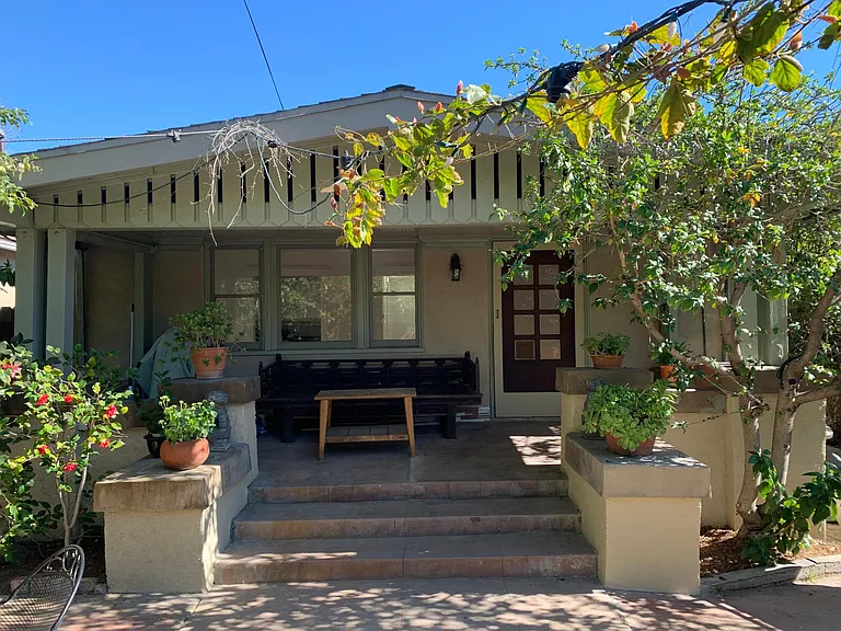 1122 Manzanita St — Photo 1