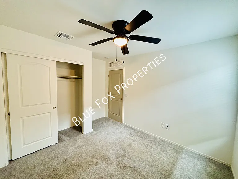 6563 W Camino Pizarro — Photo 14
