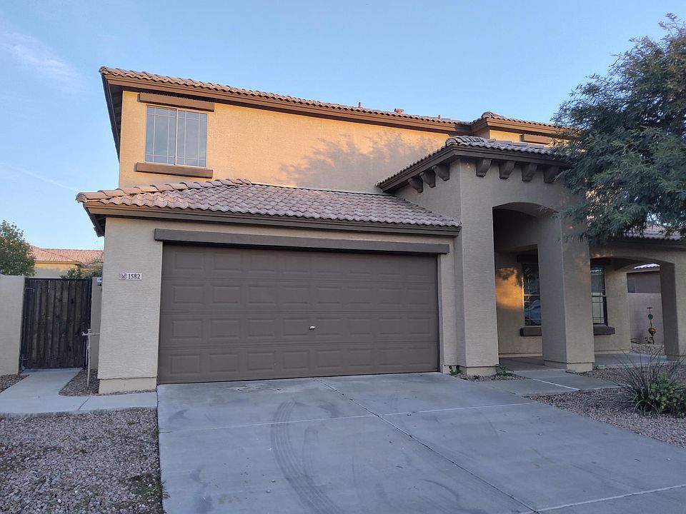 1st image of 1582 N Desert Willow Ave
