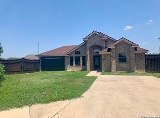 2698 Crown Way, Eagle Pass, TX 78852