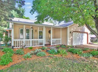 5557 Arona St, Shoreview, MN 55126