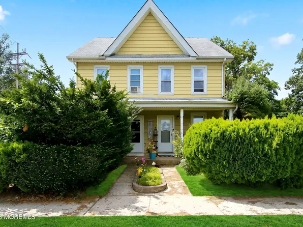 135-137 N Academy Street, Hightstown, NJ 08520