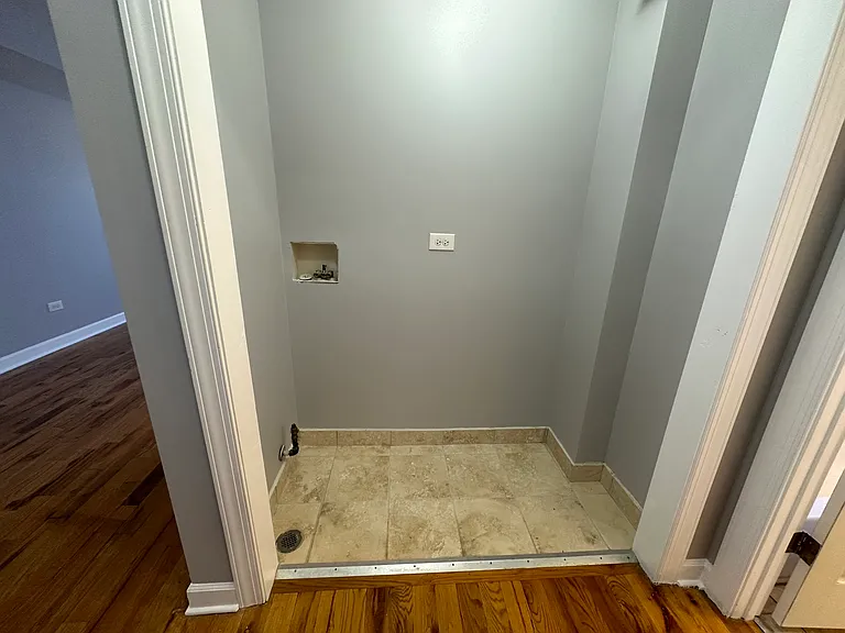 214 S Lavergne Ave #3 — Photo 2