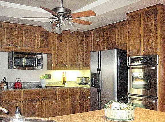 3rd image of 6910 Spanky Branch Dr