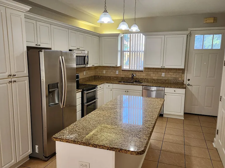 615 Founders Dr — Photo 13