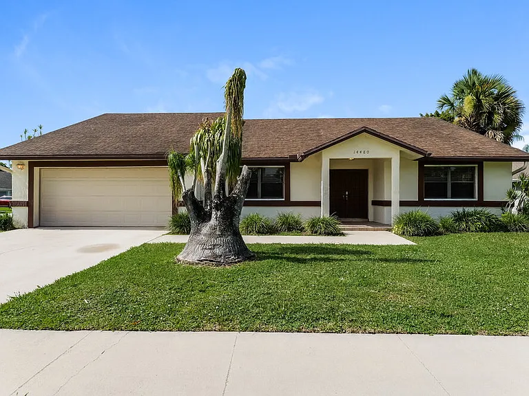 14480 Stirrup Ln — Photo 1
