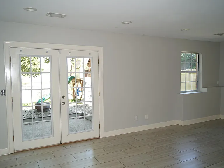 979 Jairus Dr — Photo 26