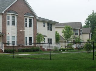 217 Moonlight Dr #217, Piscataway, NJ 08854