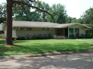 1 Pine Pl, Angleton, TX 77515