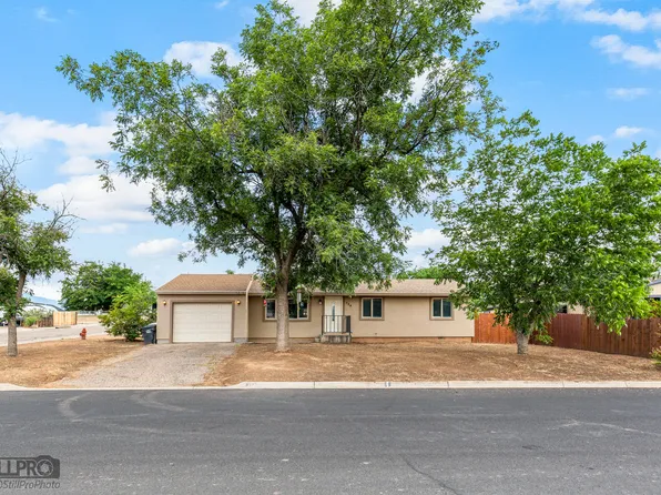 324 W Ctr, La Verkin, UT 84745
