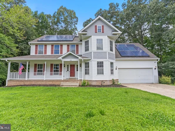 1313 Leicester Dr, La Plata, MD 20646